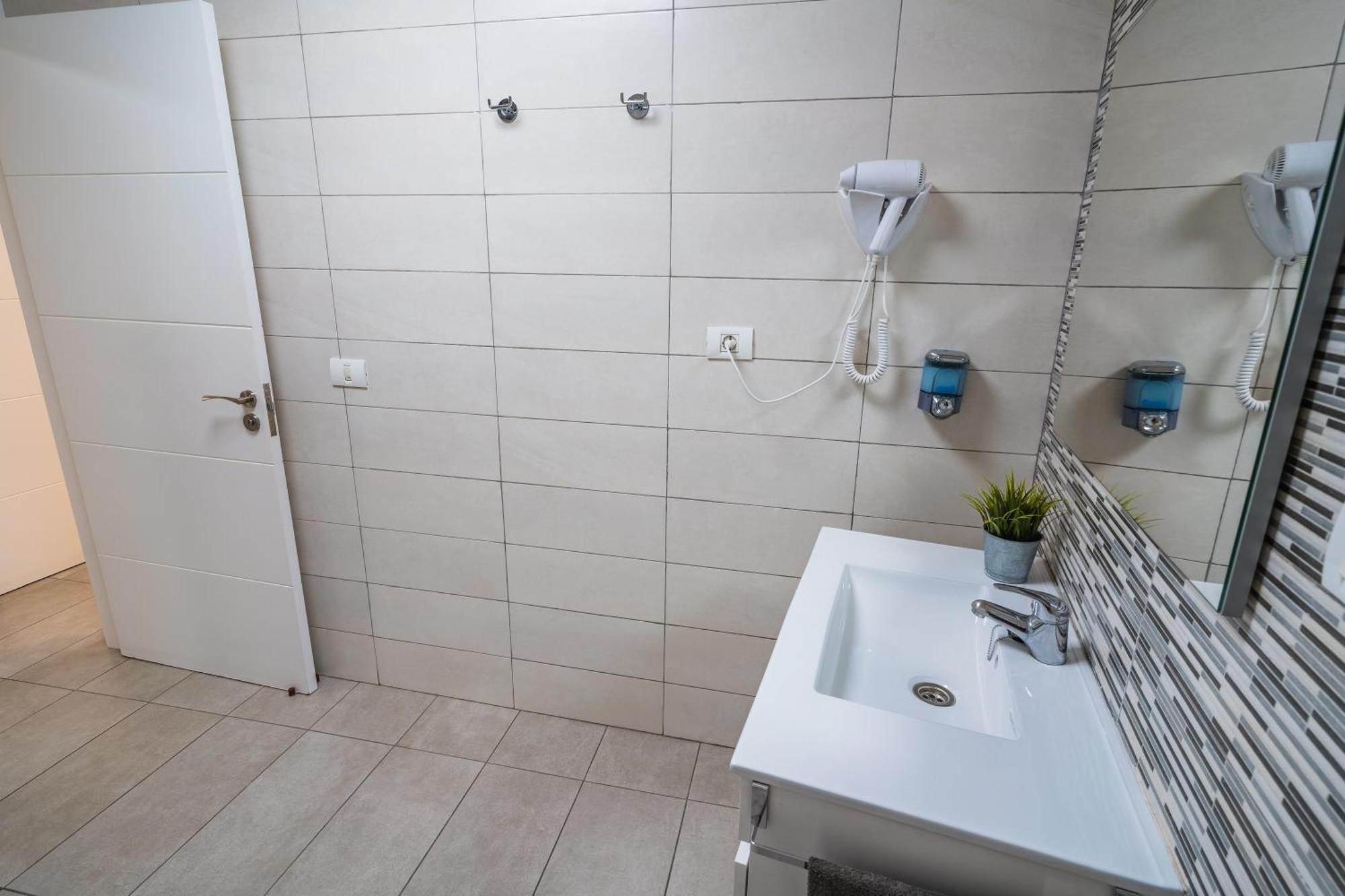 El Puente Holiday Home I- Airport 8,1K Ingenio Luaran gambar