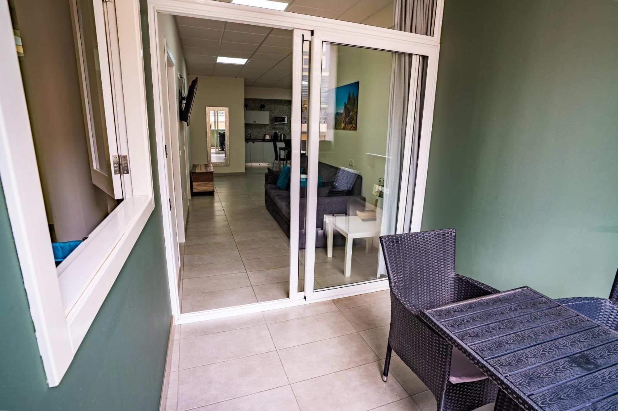 El Puente Holiday Home I- Airport 8,1K Ingenio Luaran gambar